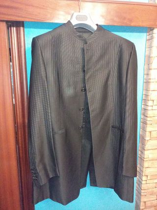 Traje de novio boda hombre cuello mao
