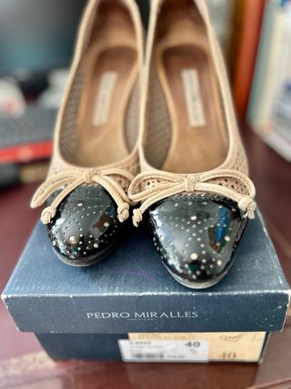 Zapatos de tacón camel y negro Pedro Miralles T.40