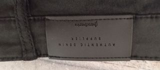 Pantalon encerado Stradivarius talla 44