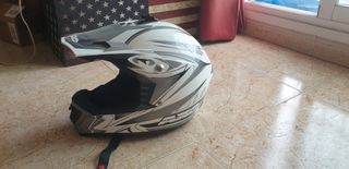 Casco AXO