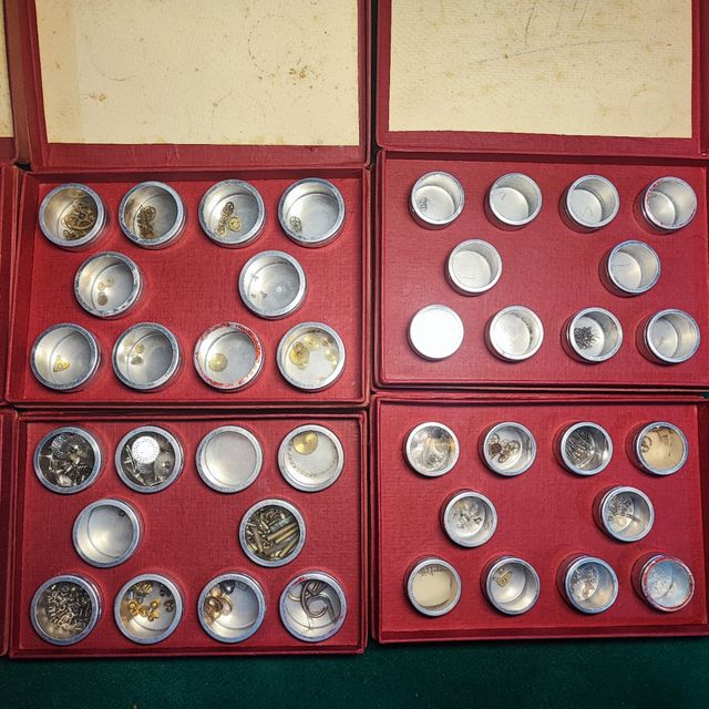 Ricambi orologi Sorna