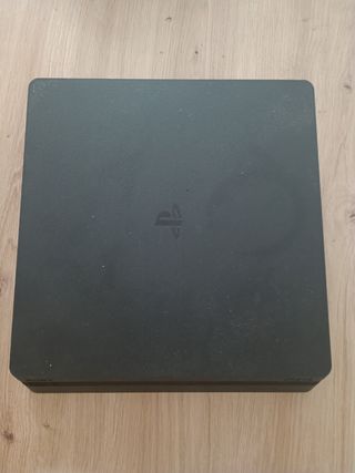 PS4 slim