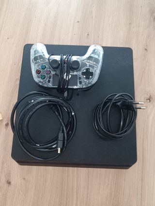 PS4 slim