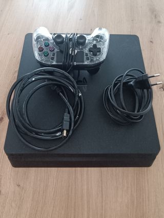 PS4 slim