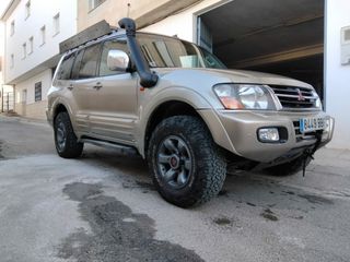 Mitsubishi Montero 2001