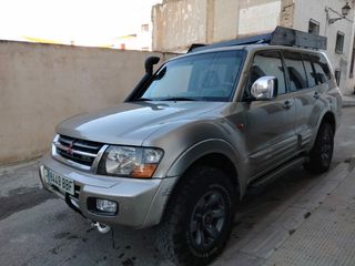 Mitsubishi Montero 2001