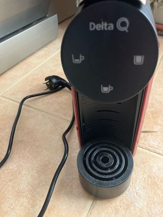 Cafetera delta roja modelo Q mini cool