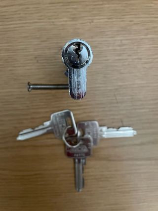 Cilindro 70 descentrado MCM