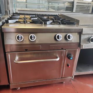 COCINA A GAS 4 FUEGOS MARCA JEMI