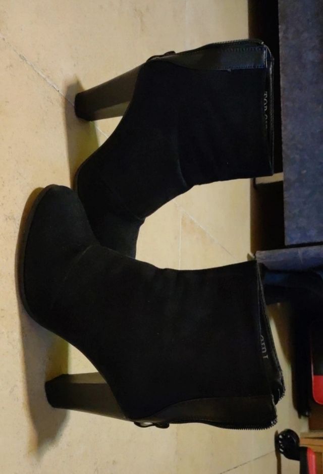 Botines tacón
