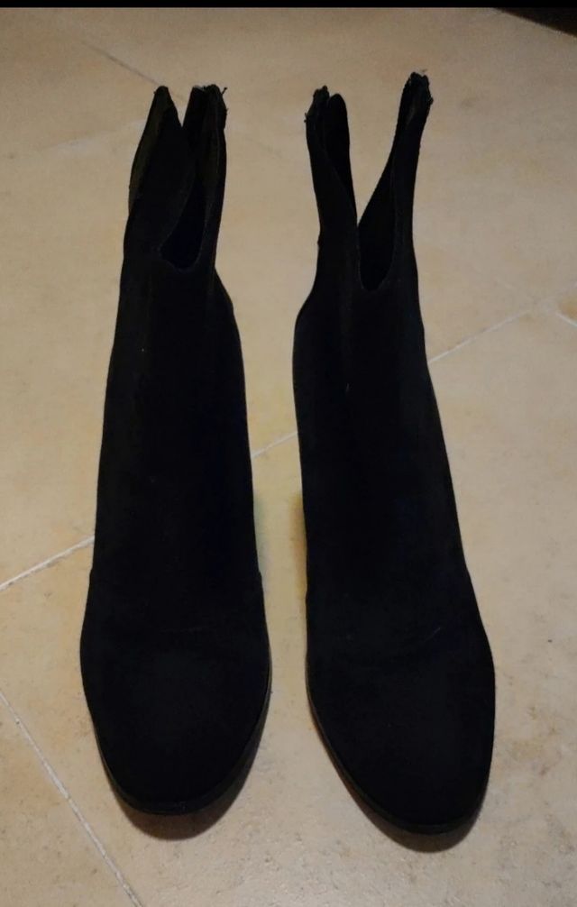 Botines tacón