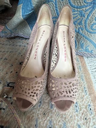 Zapatos de tacón ante nude Sacha London