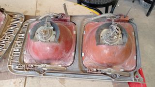 Faros y bisel Seat 1430