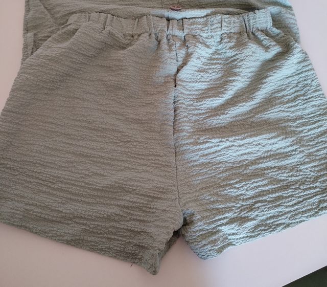 Coordinato pantaloncini e canotta