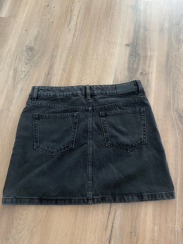 falda corta vaquera negra