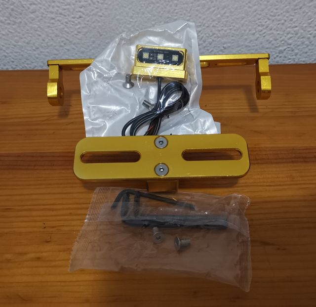 Portamatrículas universal ajustable moto