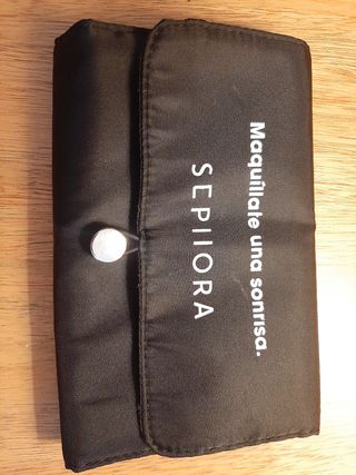 Estuche organizador pinceles maquillaje