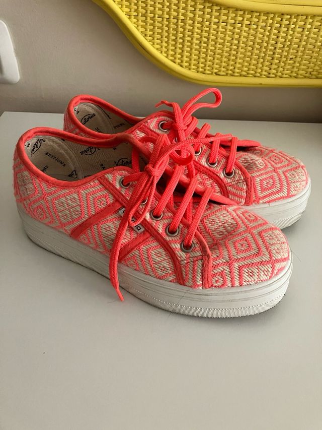 Zapatillas playeras Victoria plataforma de segunda mano por 10