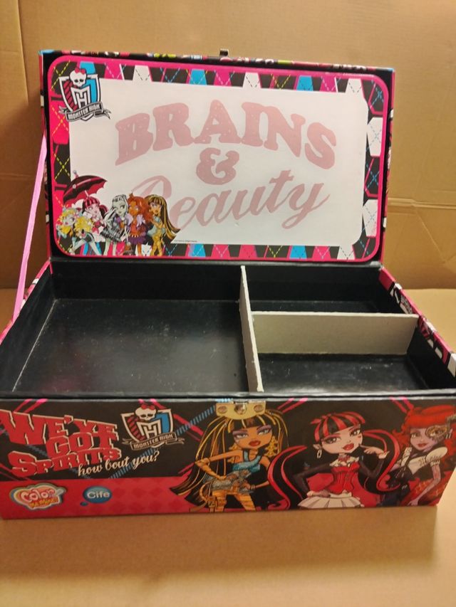 Caja Almacenaje monster high
