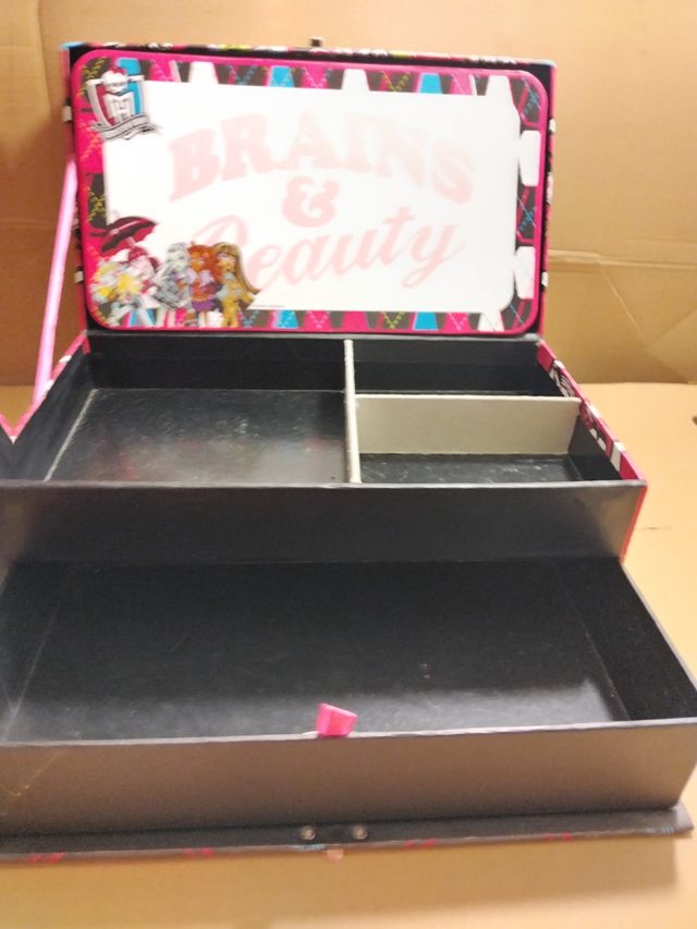 Caja Almacenaje monster high