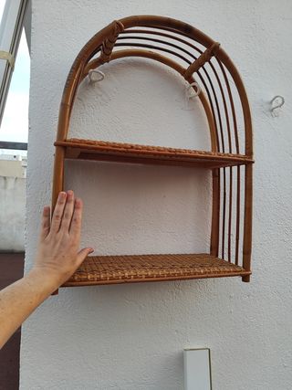 Estantería caña mimbre