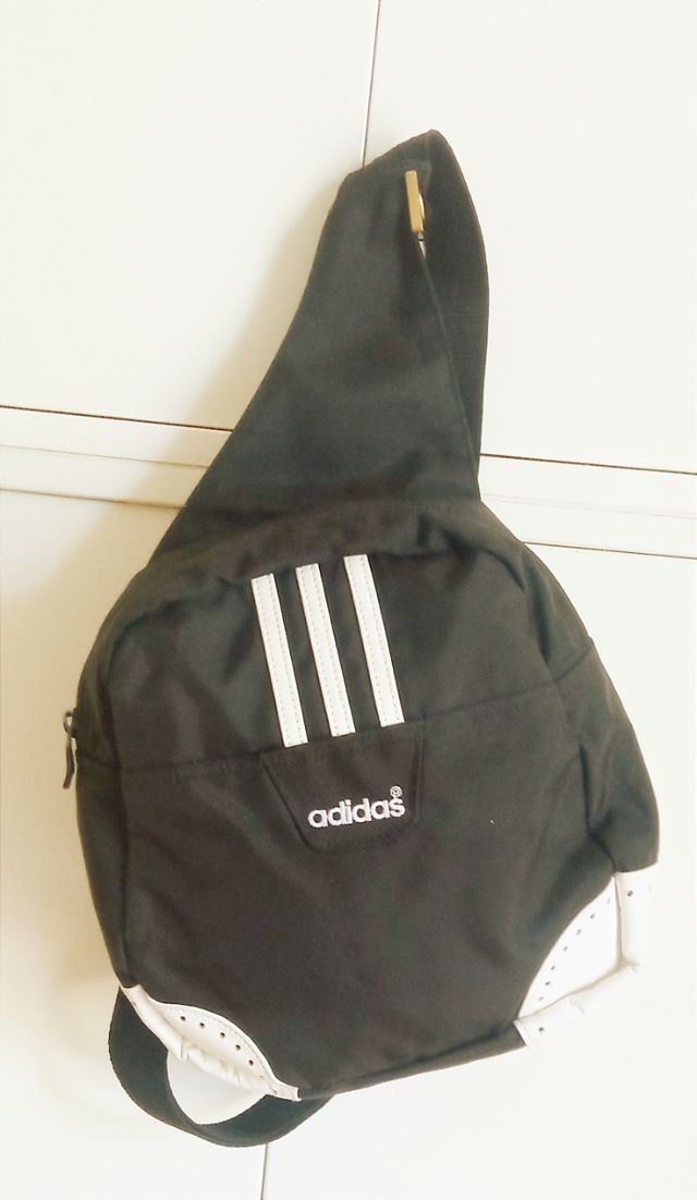 Borsa zaino unisex pallone nerabianco nuovo Adidas