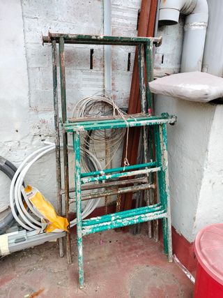 Caballetes de construccion