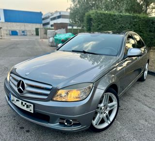 Mercedes-Benz Clase C 220 CDI 2008 KIT AMG
