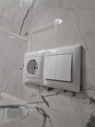 Electricista y Fontanero