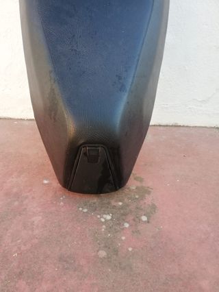 Asiento Malaguti Madison 400cc