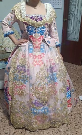 TRAJE DE FALLERA