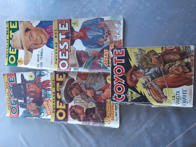 Libros del Oeste y Coyote