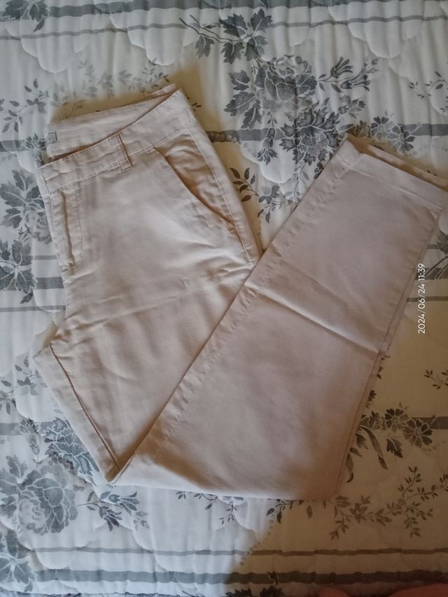 Pantaloni donna leggeri