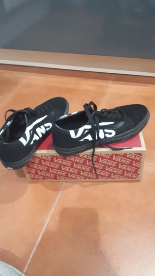 VANS OLD SKOOL LOGO NEGRAS