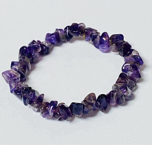 Pulsera elastica de chips de amatista natural