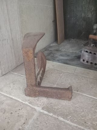 Tre piedi modella scarpe