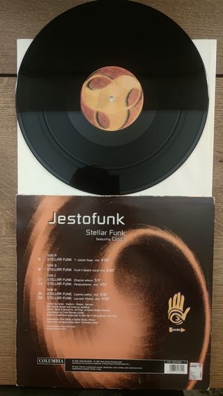Disco 12"dei Jestofunk feat Cinda "Stellar Funk"