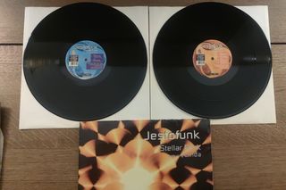 Disco 12"dei Jestofunk feat Cinda "Stellar Funk"