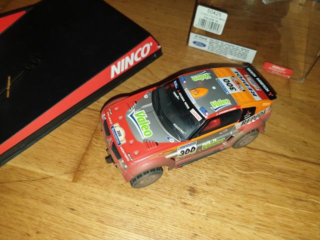 MITSUBISHI MONTERO "EFECTO BARRO"