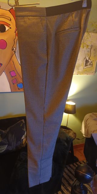 Pantalones pata de gallo Como Nuevo 