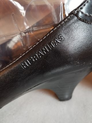 Zapatos de piel Hispanitas, Nº37