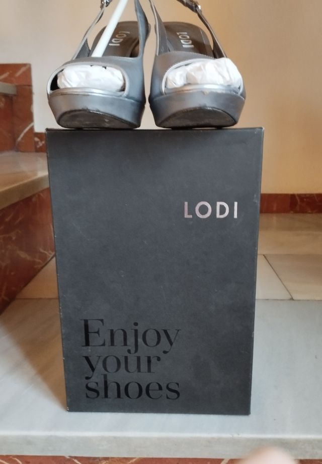 Zapatos de piel plateada Lodi, Nº38