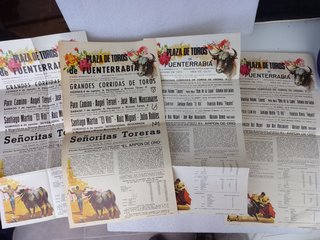 26 CARTELES DE CORRIDAS DE TOROS