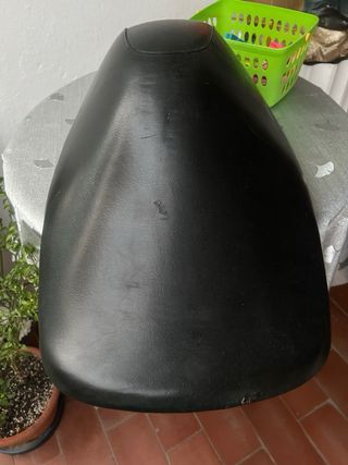 Asiento moto yamaha 5BR. YQ 50