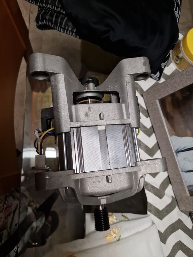 Motore Hoover pari al nuovo