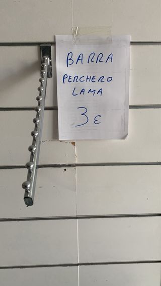 PERCHERO BARRA INCLINADA