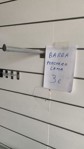 PERCHERO BARRA REDONDO 