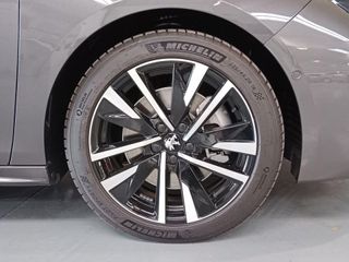 Peugeot 508 SW GT HYBRID 225 e-EAT8