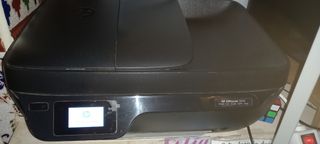 Impresora-escaner HP ofice Jet 3835