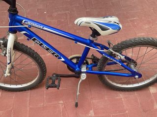 Bicicleta junior de 20 pulgadas marca quer